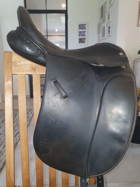 Gut gepflegter Dressursattel Windsor, 16 Zoll, Windsor Springtree, Marion , Dressage Saddle, Nordhackstedt, Image 3