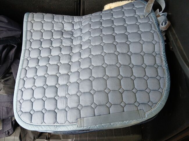 Verschiedene Schabracken Dressur als Set und einzeln, melanie, Dressage Pads, Altenkirchen