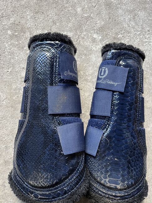Verschiedene Gamaschen WB, Verschiedene , Uschi Nowlan, Tendon Boots, München, Image 3