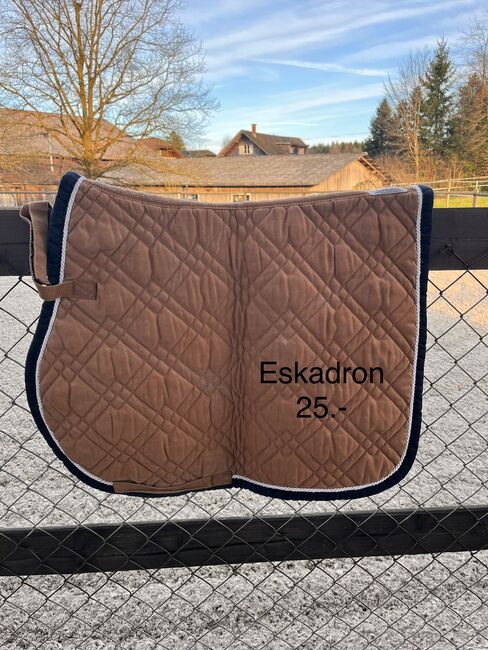 Diverse Schabracken zu verkaufen, Seline, Dressage Pads, Ballwil, Image 2