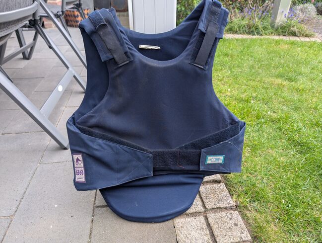 Sicherheitsweste, Airowear, Hartkamp, Riding Helmets, Rheda-Wiedenbrück