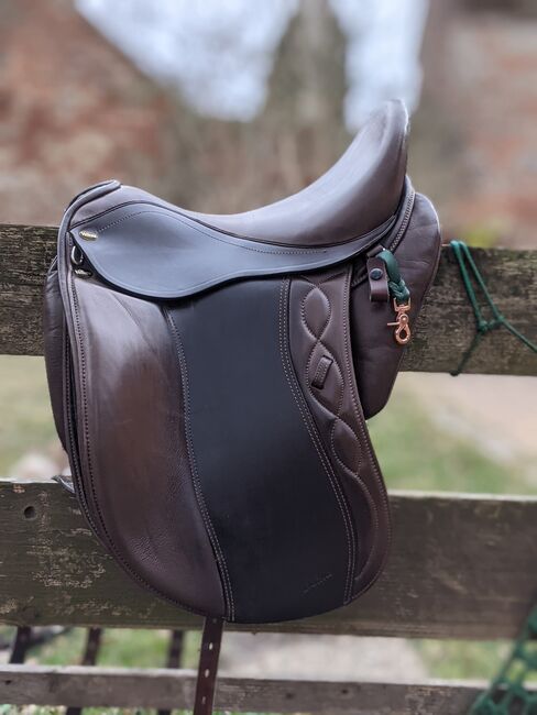 Velicea Doma 17,5" braun, Velicea Doma, Melanie, Dressage Saddle, Gnadendorf