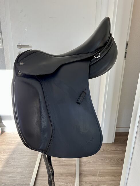 Dressursattel Velicea, Velicea Apassionata, Maike Wegner, Dressage Saddle, Neustadt am Rübenberge 