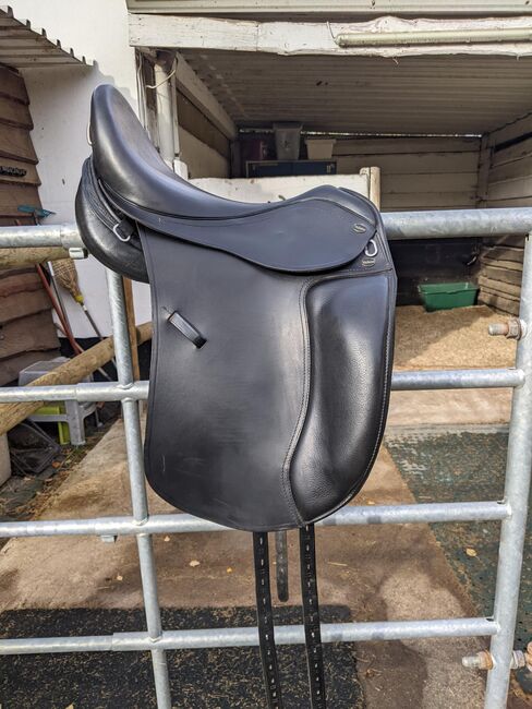 Velicea DS Magestic 17,5 Zoll, Velicea DS Magestic, Malika, Dressage Saddle, Sankt Augustin