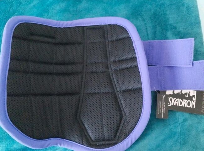 Verkaufe neu Eskadron Gamaschen dynamic purple Gr. L, Eskadron  Dynamic Purple, Angelika , Gamaschen, Hechingen, Abbildung 2