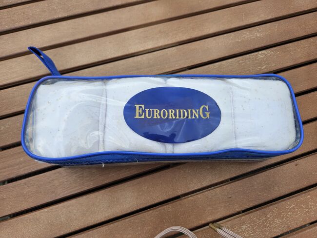 Verschiedene Bandagen, Eskadron und Esperado, Eskadron, Jutta, Bandagen & Unterlagen, Homburg, Abbildung 13