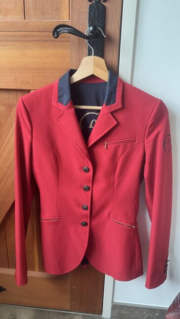 Vestrum Red show jacket, Vestrum , Celine Chu, Riding Jackets, Coats & Vests, Ommen