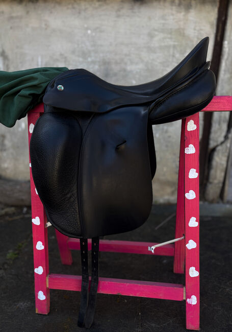 Niedersüss Victoria Ouvertüre, Niedersüss Victoria Ouvertüre, Denise G., Dressage Saddle, Stockerau, Image 2