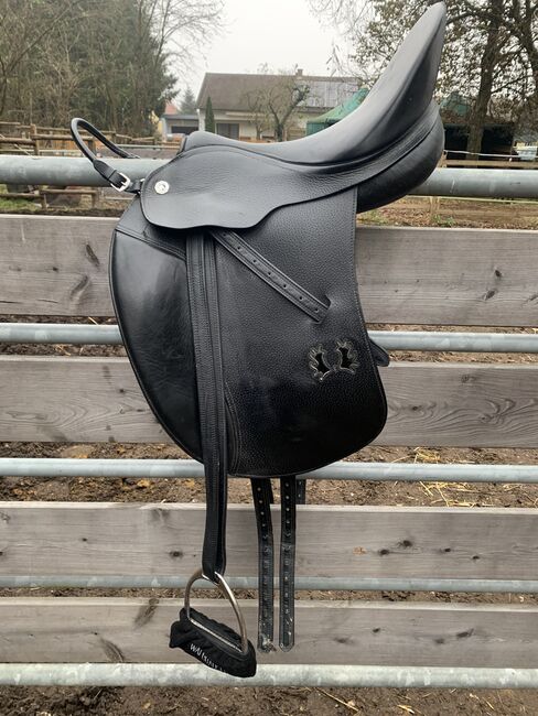 Butterfly Kostolany, Butterfly  Kostolany , Sandra Koch, Dressage Saddle, Perkam, Image 3