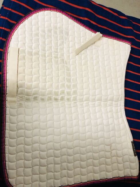 VS Schabracke Eskadron in weiss, Eskadron Cotton, Julia, Dressage Pads, Regensburg, Image 2