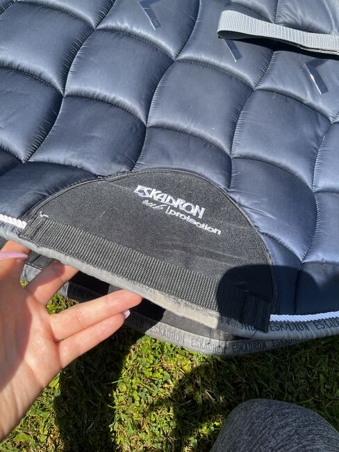VS Schabracke Eskadron Protection navy, Eskadron , Philippa Strobl, Dressage Pads, Erlangen, Image 4