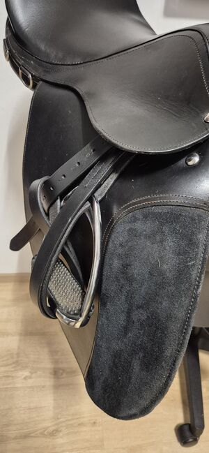 VS Sattel 17,5 Zoll mit Zubehör, EHL Vielseitigkeit, Iris Lellig, All Purpose Saddle, Konz, Image 9