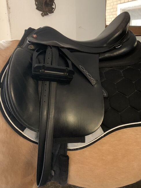 VS Sattel Prestige, Prestige SilverStar, mbeer, Vielseitigkeitssattel (VS), Ermatingen