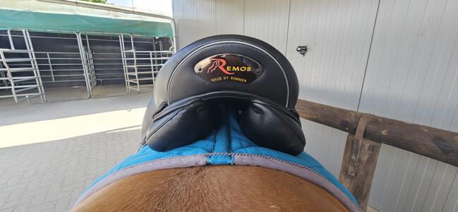 VS/Vielseitigkeits Sattel - Sommer Remos Modell Montana 17,5,  Sommer/Remos Montana, Mareen Blankenburg , All Purpose Saddle, Wedel, Image 3
