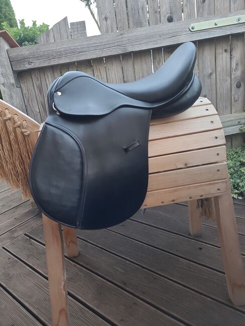 VS-Sattel 17,5 von Loesdau, Loesdau, Steffi Neumann, All Purpose Saddle, Inzigkofen