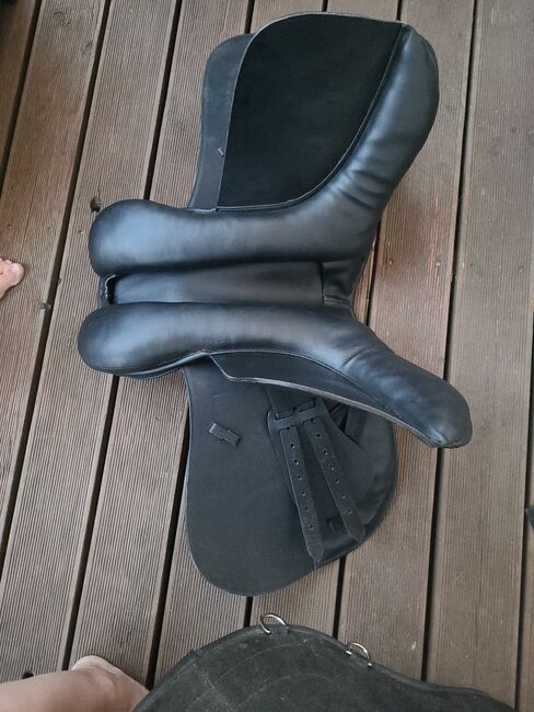 VS-Sattel 17,5 von Loesdau, Loesdau, Steffi Neumann, All Purpose Saddle, Inzigkofen, Image 5