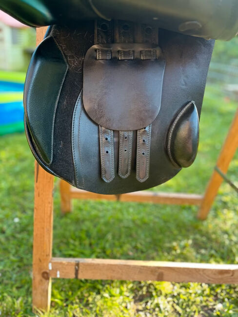 VS Sattel Felix Bühler by Kieffer Schwerpunkt Dressur 18Zoll, Kieffer VS Felix Bühler, Sophia, Dressage Saddle, Rimbach, Image 3
