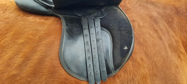 VS Sattel schwarz mit Schabracke und Sattelgurt, gebraucht, Claridge House, bonny, All Purpose Saddle, Korswandt, Image 4