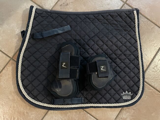 VS-Schabracke blau, Horze, Astrid D., Dressage Pads, Wustermark