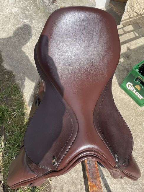 Waldhausen Comfort Springsattel, Waldhausen Leder Springsattel Comfort, Michelle Flaumitsch, Jumping Saddle, Matschiedl , Image 2