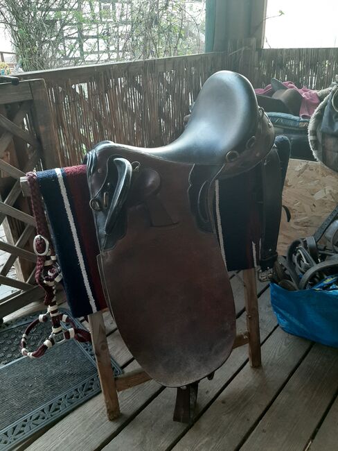 Stocksattel, Unbekannt Zweifarbiger Stocksattel , Chona, Other Saddle, Weyerbusch