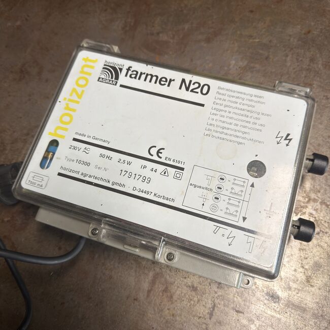 Weidezaungerät Horizont Farmer N20 230V E- Zaun Elektrozaungerat, Horizont  Farmer N20, Jana , Weidezaungeräte, Hechthausen 