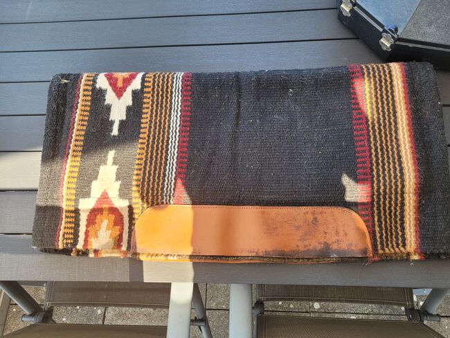 Westernartikel, Fiona Jaquet, Western Pads, Courtaman, Image 5