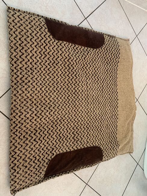 Westernpad 77x77 cm mit Lederapplikation, Westernpad, Katharina Leis, Western Pads, Schwarzenbach
