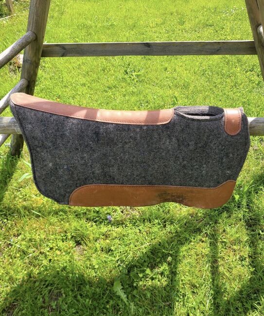 Westernpad Filz anatomisch, Stephanie, Western Pads, Feldberg