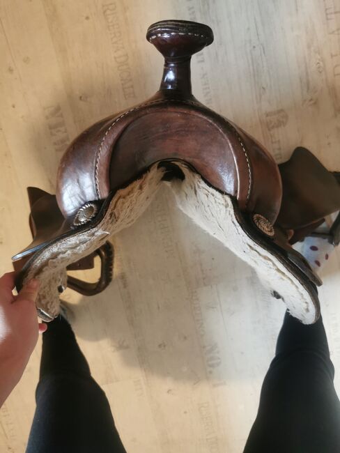 Westernsattel 15'5 Zoll Schwung, Nadine , Western Saddle, Nemsdorf-Göhrendorf, Image 3