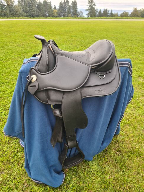 Westernsattel Barefoot® 'Arizona' - gepflegt/neuwertig, Barefoot® Arizona, Markus Dietschi, Treeless Saddle, Meikirch