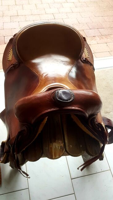 Westernsattel Deuber 02 1330 14kg, Deuber / Double saddlery/CC custom brand  02 1330 , RA, Western Saddle, Holzminden 