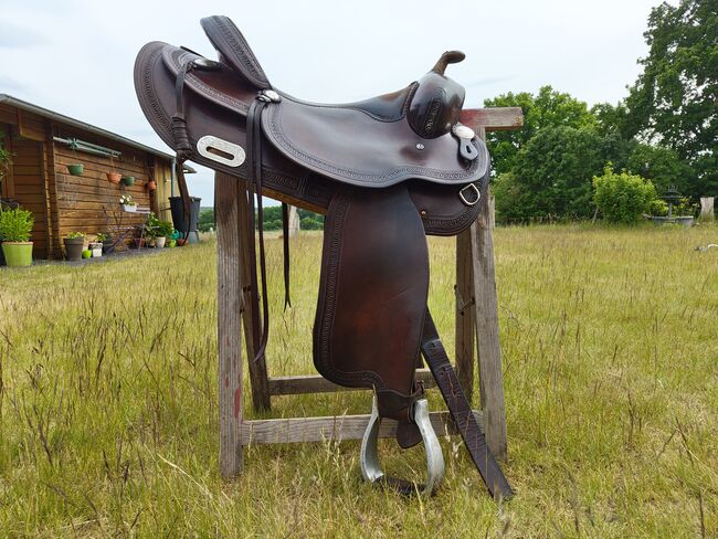 Westernsattel, Diamond C , Roundskirt, 16 Zoll, Diamond C Westernsattel Roundskirt , Kiecol, Western Saddle, Schwanewede