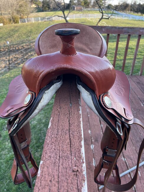 Western Saddle, Double T 5552, Elaine Curtis , Western Saddle, Harrisburg, Image 2