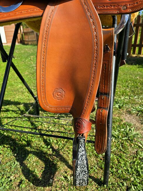 Westernsattel Show-Sattel – High Horse Saddle Handmade by Stefan Luchmann – neuwertig!, High Horse Saddle Custom Made, Katja Elias, Western Saddle, Hünfelden, Image 4