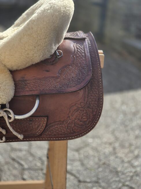 Western-Sattel mit Lammfell – Handgefertigte Qualität für höchsten Reitkomfort, Privat, Western Saddle, Blankenheim , Image 3