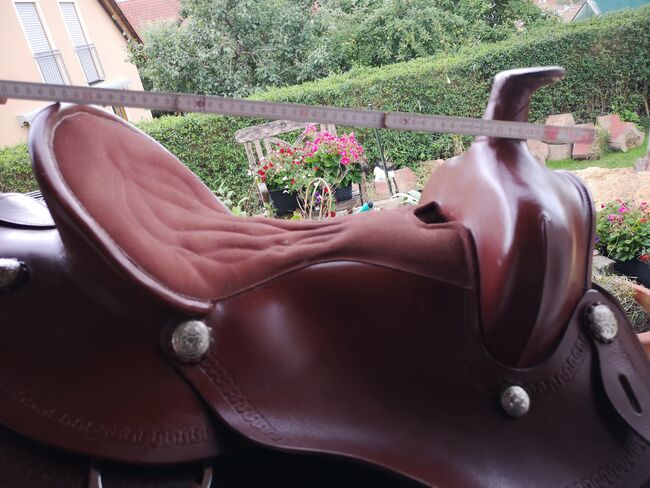 Westernsättel, Grandhawk und 1 ohne Emblem, Barbara Ott, Western Saddle, Bad Neualbenreuth , Image 5