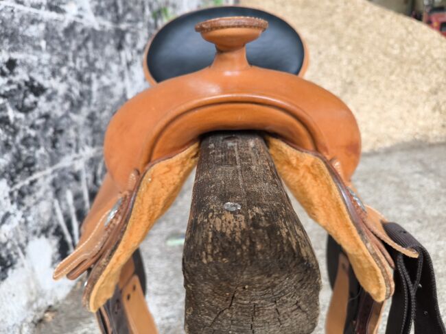 Western Sattel, Withe Star saddlery, Lea, Western Saddle, Michelau in Oberfranken, Image 3