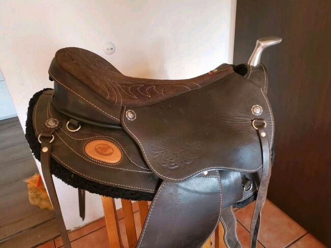Western Sattel, Westernsattel. Baumlos von Ghost, Ghost (Italien) Westernsattel mit Picolo Sitzgröße, Mieke Wasser, Baumloser Sattel, Hamminkeln, Abbildung 2