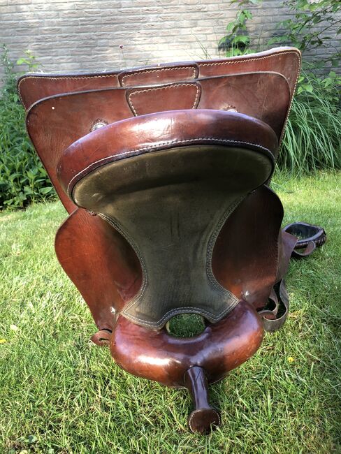 Western zadel Brad Ren’s handmade, Brad Ren’s, I kivits, Western Saddle, Boxtel