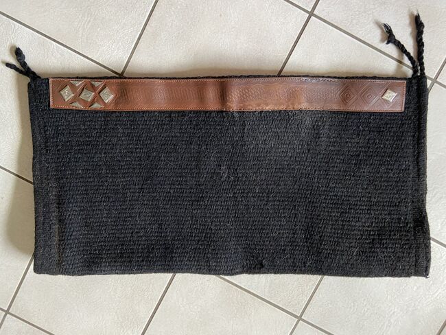Western Blanket, Show, schwarz mit Lederbesatz, Silberconchos, gebraucht, Mayatex  Blanket , Alexandra Kömmerling , Western Pads, Obersimten