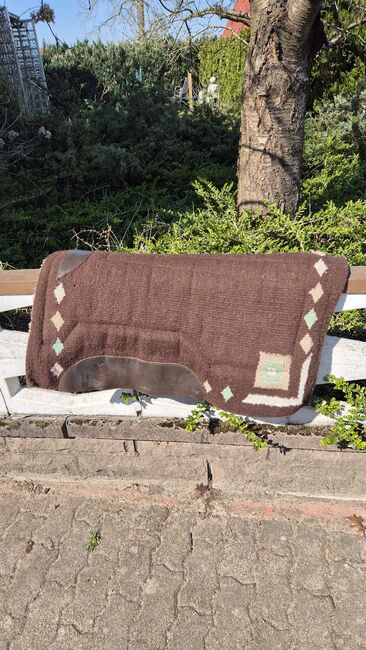 Westernpad, Denise, Western Pads, Laatzen