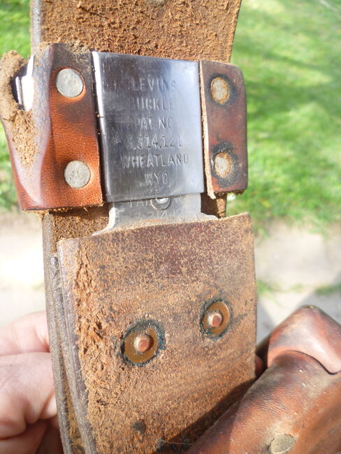 Westernsattel Crates Trail Basic FQ 15.5 braun gerader Pferderücken, Crates Leather Company Trail Basic, Reitartikelbörse (Reitartikelbörse - Onlinevertrieb für Wanderreiter), Westernsattel, Grevenbroich, Abbildung 24
