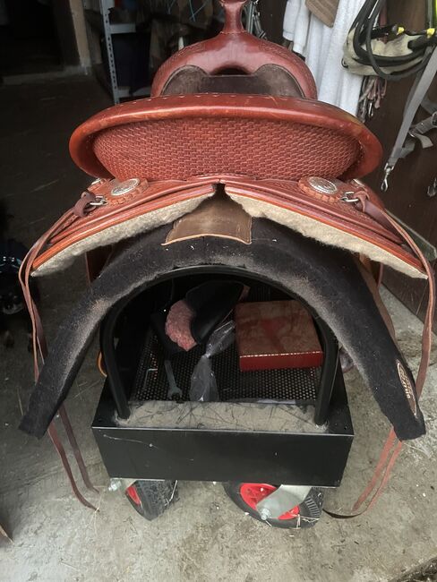 Westernsattel DD-Small-Butterfly-Pro-Allround-Reiner 16", DD Westernsattel DD-Small-Butterfly-Pro-Allround-Reiner 16", Beate Wittmann, Western Saddle, Philippsburg, Image 4