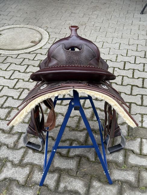 Westernsattel von Horse and Rider, Horse and Rider HR Square 302-4 Straight, Anja, Western Saddle, Stuttgart Bad Cannstatt, Image 5