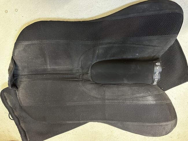 Winderen Pad Jumping Correction Coal 16‘, Winderen, Marina L., Other Pads, Geisenfeld