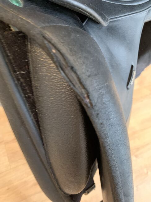 Wintec 17.5 black dressage Isobel werth saddle, Wintec Dressage , Aimee, Dressursattel, Basildon Essex , Abbildung 10