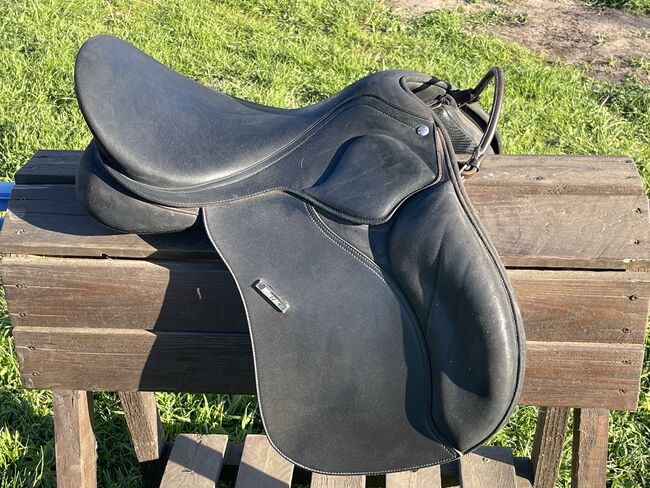 Wintec 2000 VS 18 rotes Kopfeisen, Wintec 2000, Jessi, All Purpose Saddle, Lübeck 