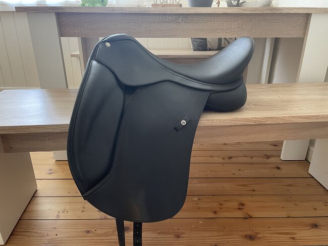 Wintec 500 Dressursattel, Wintec Dressursattel 500 Hard mit chair , Sarah, Dressage Saddle, Feldkirch , Image 2