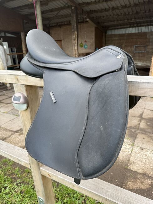 Wintec 500, Wintec 500 VSD, Philline, Lambskin Pad, Neumünster, Image 3
